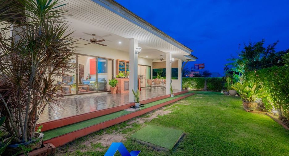 For sale 3 bedrooms villa in Hua Hin, Prachuap Khiri Khan