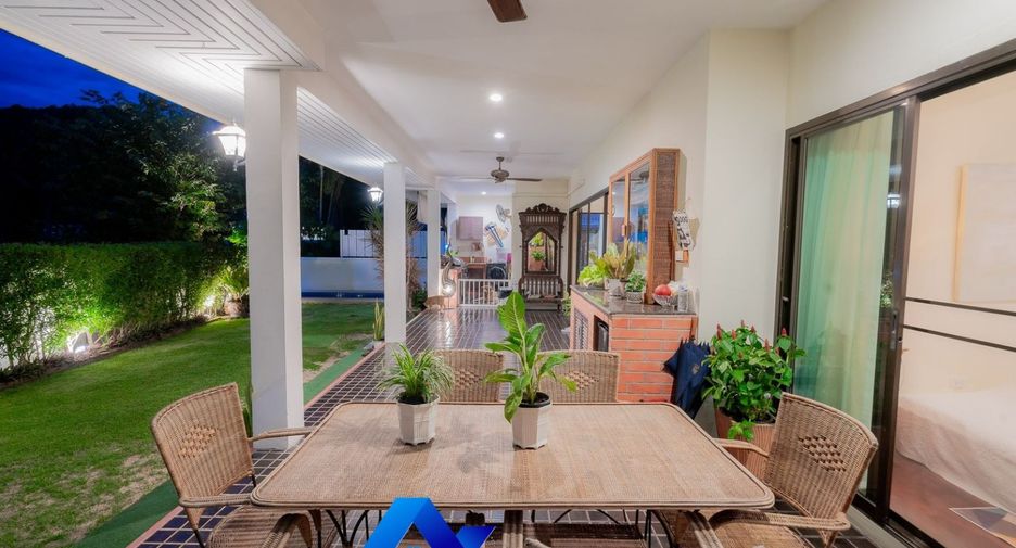For sale 3 bedrooms villa in Hua Hin, Prachuap Khiri Khan