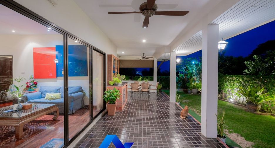 For sale 3 bedrooms villa in Hua Hin, Prachuap Khiri Khan