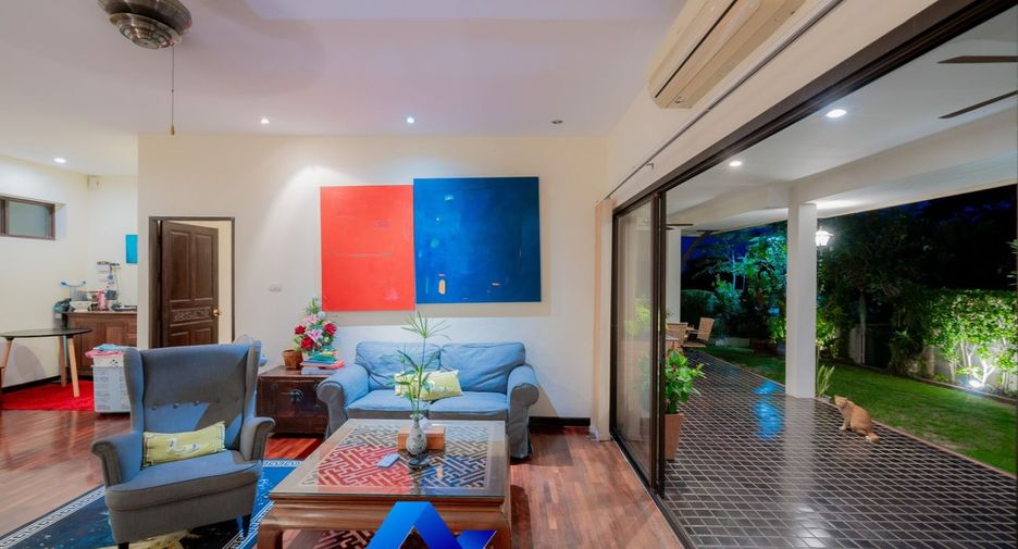 For sale 3 bedrooms villa in Hua Hin, Prachuap Khiri Khan