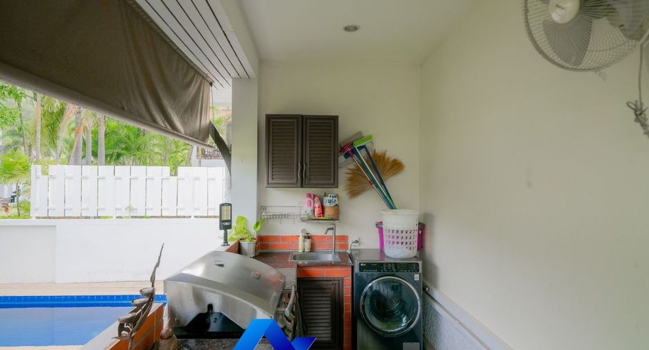 For sale 3 bedrooms villa in Hua Hin, Prachuap Khiri Khan