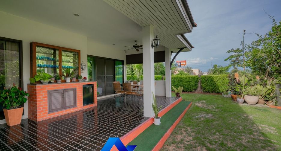 For sale 3 bedrooms villa in Hua Hin, Prachuap Khiri Khan