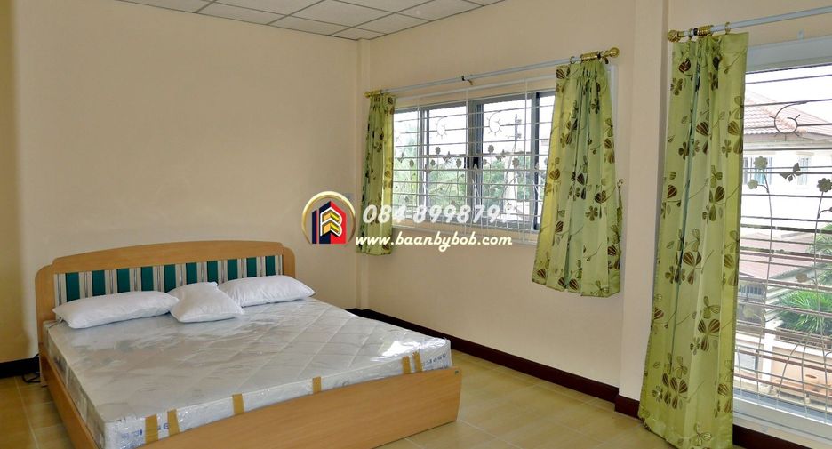 Haus zum Kauf mit 4 Zimmer in Sam Phran, Nakhon Pathom