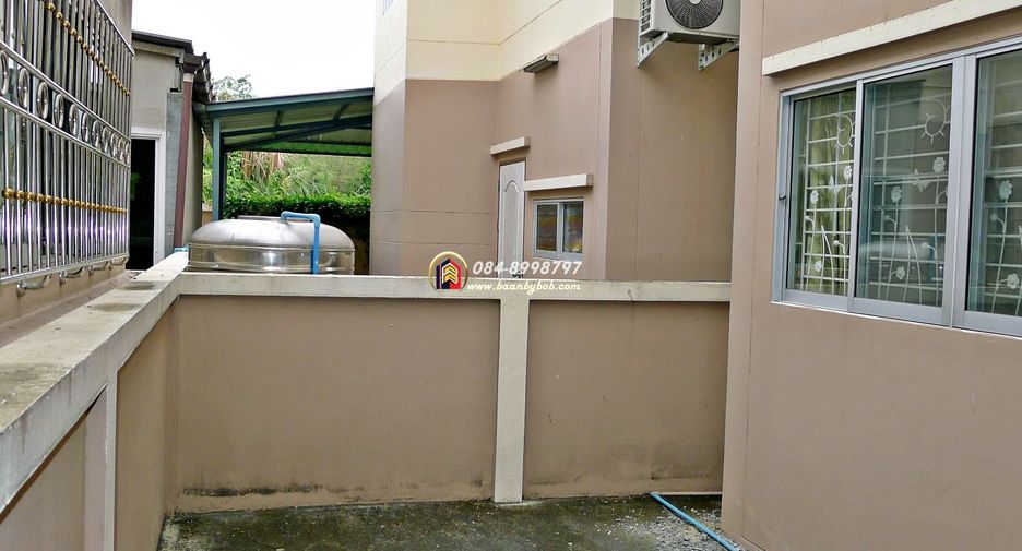 Haus zum Kauf mit 4 Zimmer in Sam Phran, Nakhon Pathom