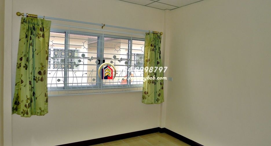 Haus zum Kauf mit 4 Zimmer in Sam Phran, Nakhon Pathom