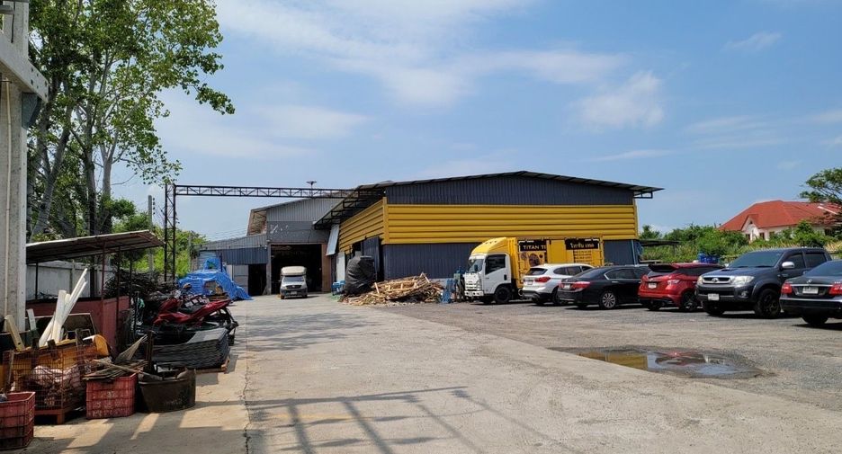 For sale warehouse in Mueang Samut Prakan, Samut Prakan