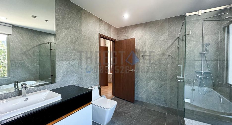 For sale 3 bedrooms condo in Mueang Chiang Mai, Chiang Mai