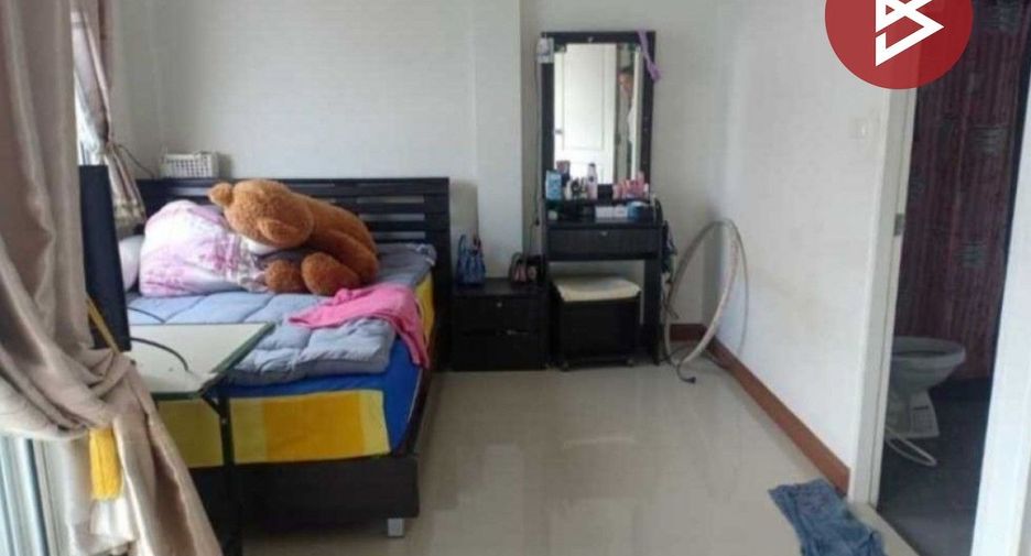 For sale 3 Beds townhouse in Mueang Chachoengsao, Chachoengsao