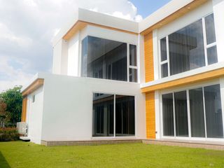 For Rent 4 Bedroom House In San Kamphaeng, Chiang Mai