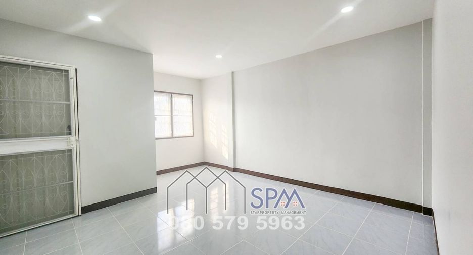 For sale 2 bedrooms townhouse in Hua Hin, Prachuap Khiri Khan
