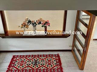 Casa adosada en alquiler de 8 habitaciones en Khlong Toei, Bangkok