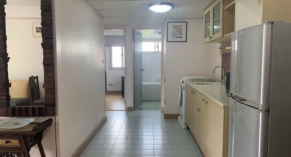 For rent and for sale 2 bed condo in Saphan Sung, Bangkok