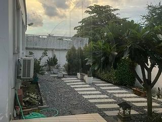 出售 4 卧室 独立屋 在 Bang Kapi, 曼谷