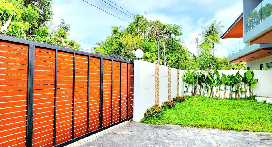 For sale 4 bedrooms villa in Ko Samui, Surat Thani