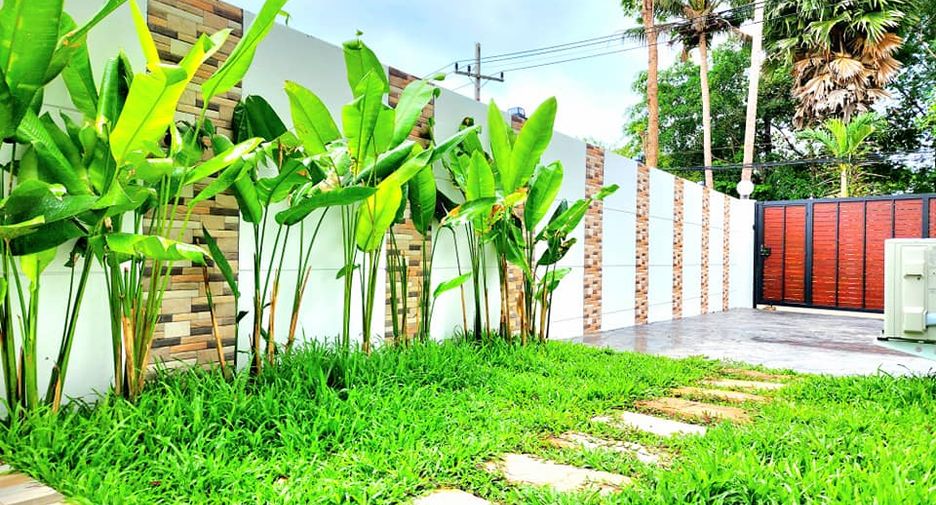 For sale 4 bedrooms villa in Ko Samui, Surat Thani