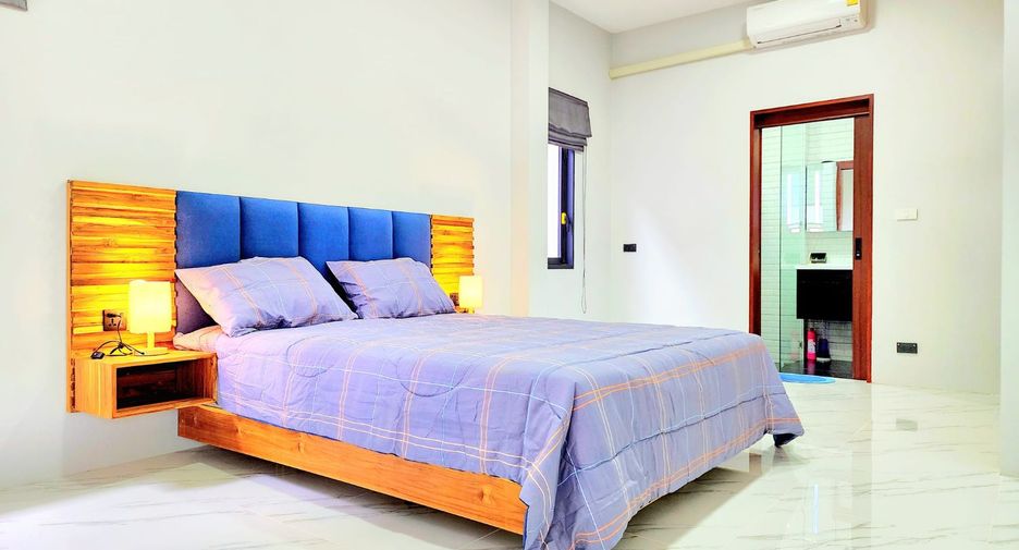 For sale 4 bedrooms villa in Ko Samui, Surat Thani