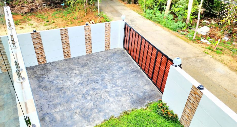 For sale 4 bedrooms villa in Ko Samui, Surat Thani