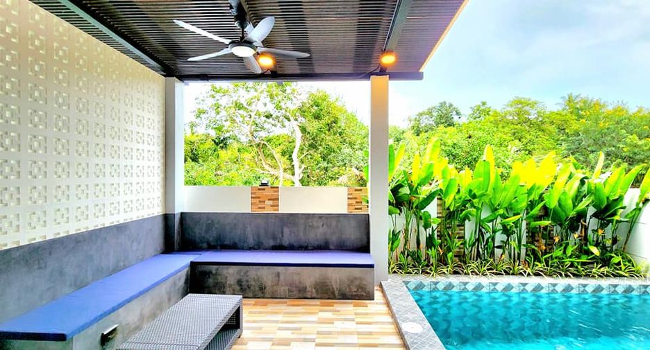 For sale 4 bedrooms villa in Ko Samui, Surat Thani