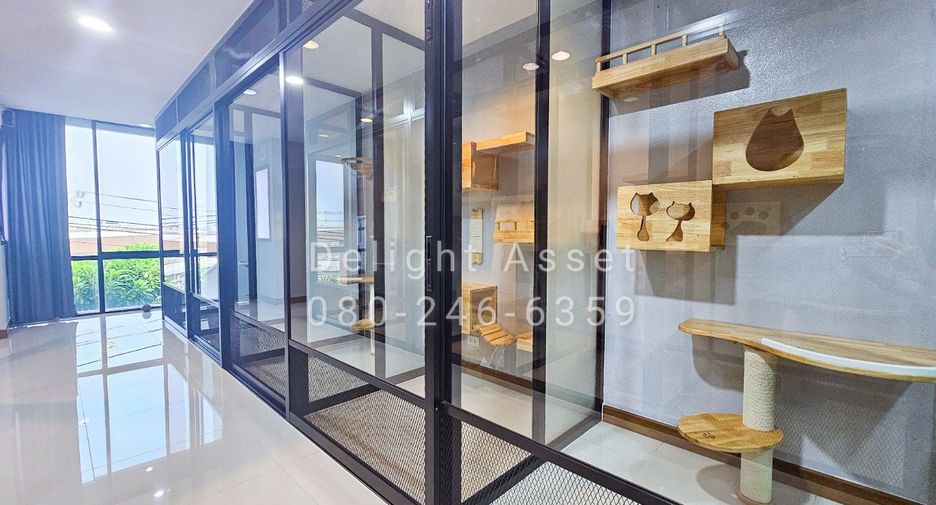 For sale retail Space in Prawet, Bangkok