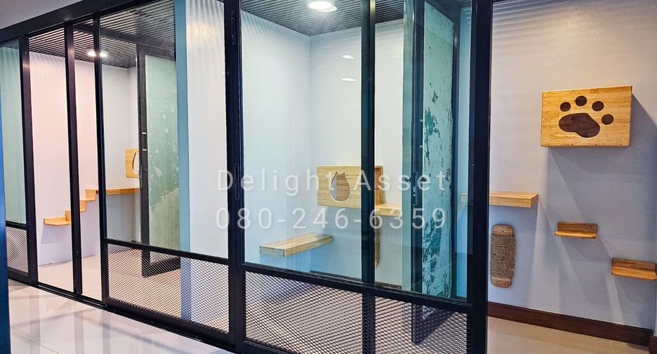 For sale retail Space in Prawet, Bangkok