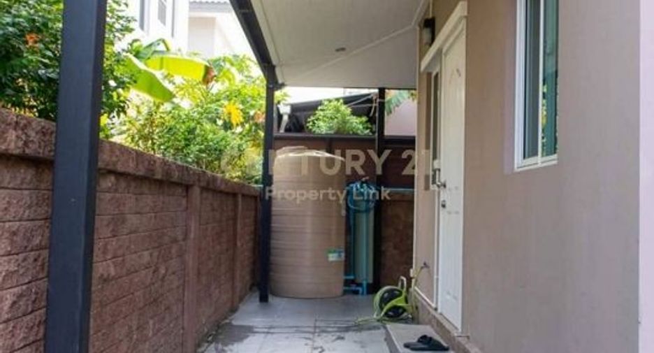 For rent 3 Beds house in Suan Luang, Bangkok