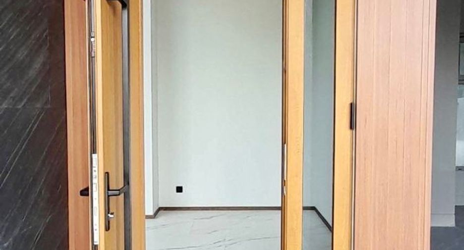 For rent and for sale 4 bedrooms house in Suan Luang, Bangkok