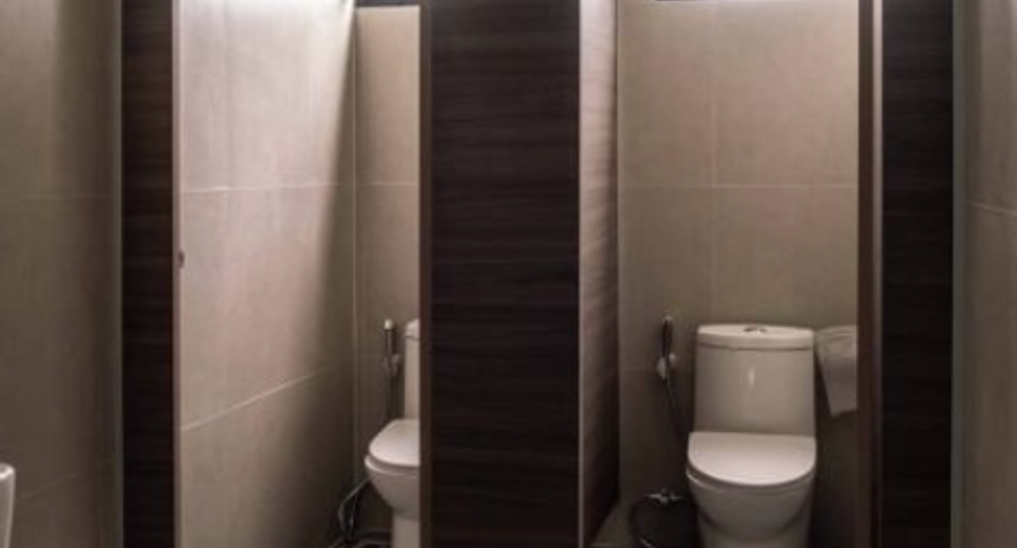 For rent and for sale 4 bedrooms retail Space in Chatuchak, Bangkok