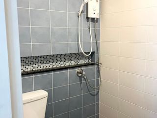 Аренда 3 спальни таунхаус в Пхра Кханонг, Бангкок