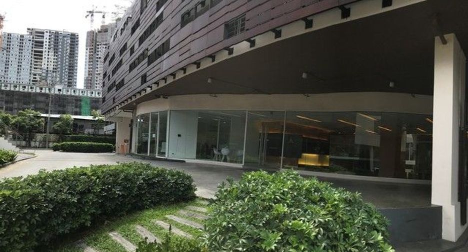 For rent and for sale 2 bedrooms condo in Bang Na, Bangkok