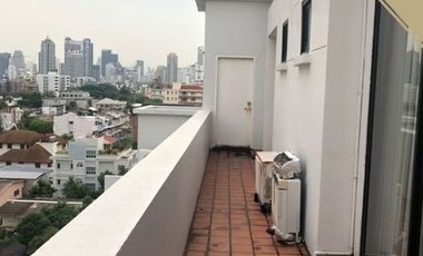 For sale 3 Beds condo in Watthana, Bangkok