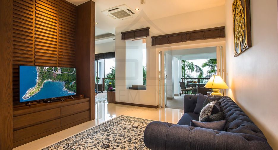 For rent 4 bedrooms villa in Mueang Phuket, Phuket