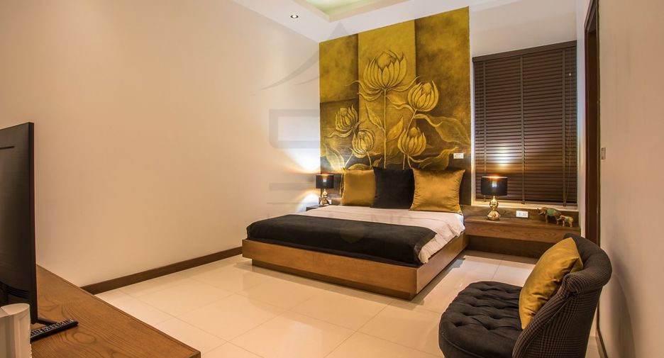 For rent 4 bedrooms villa in Mueang Phuket, Phuket