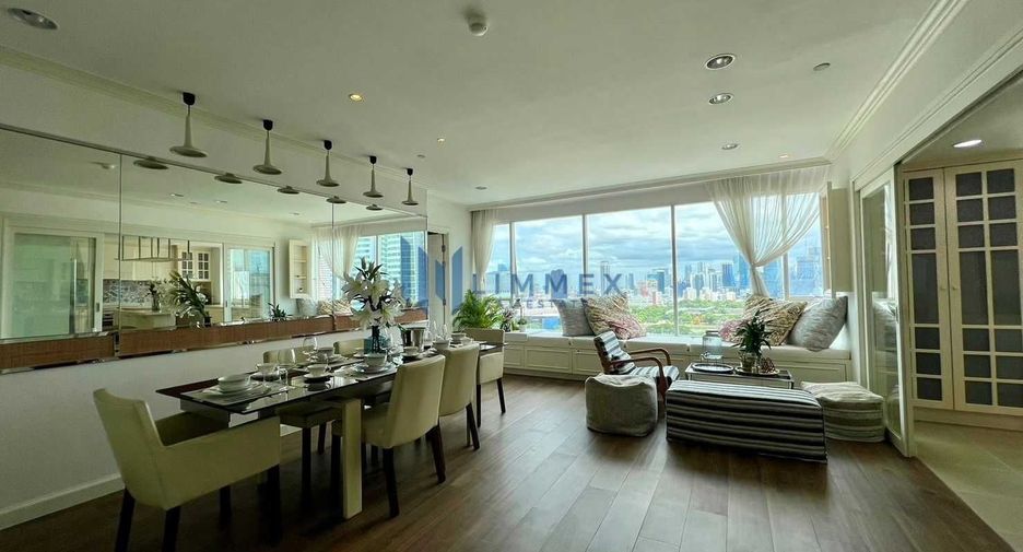 For rent そして for sale 4 Beds condo in Khlong Toei, Bangkok