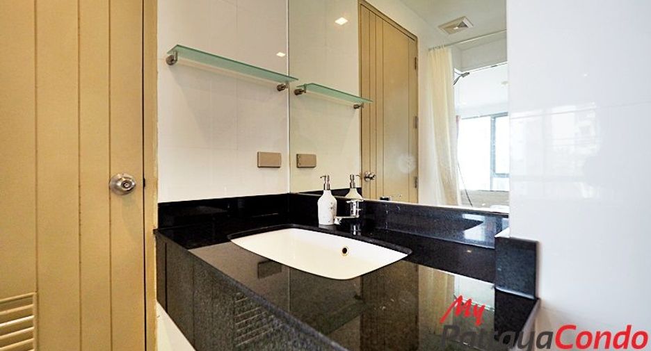 À louer 2 chambres condo à Bang Lamung, Chonburi