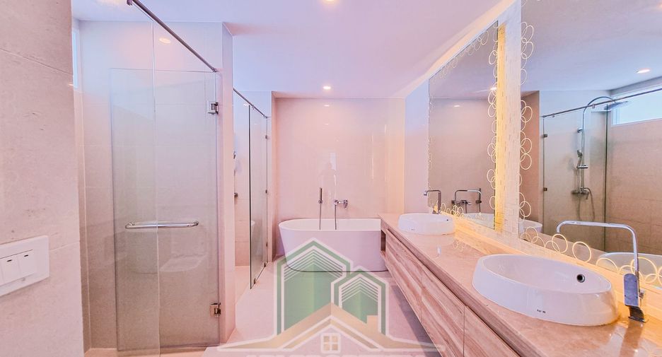 À vendre 2 chambres condo à Bang Lamung, Chonburi