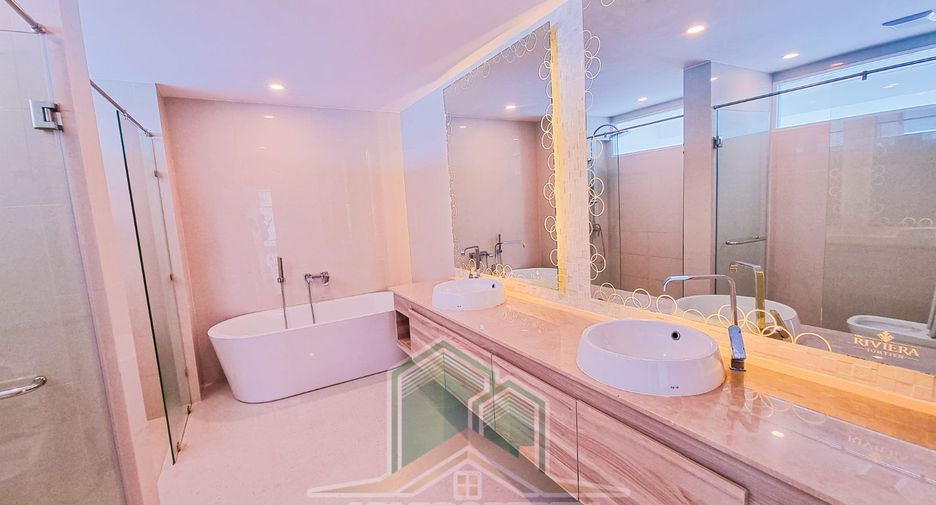 À vendre 2 chambres condo à Bang Lamung, Chonburi