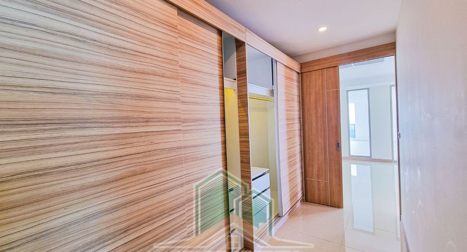 À vendre 2 chambres condo à Bang Lamung, Chonburi