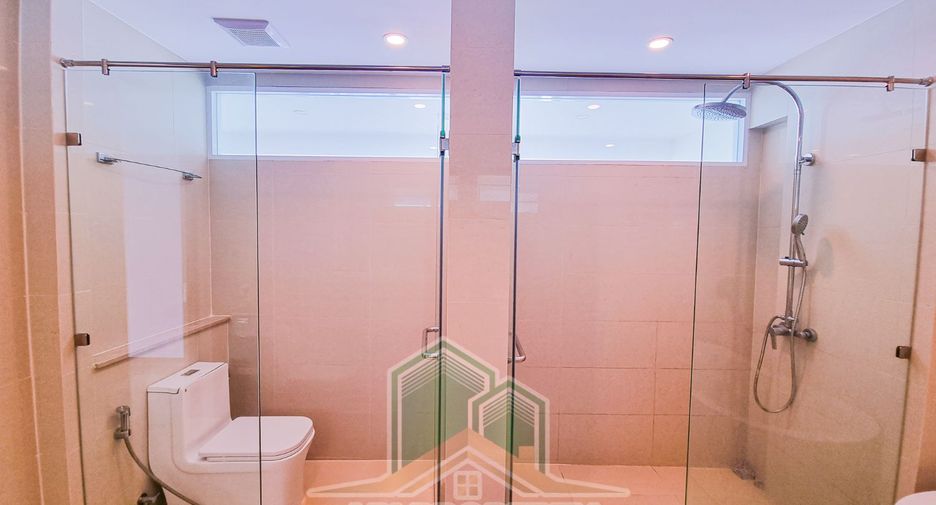 À vendre 2 chambres condo à Bang Lamung, Chonburi
