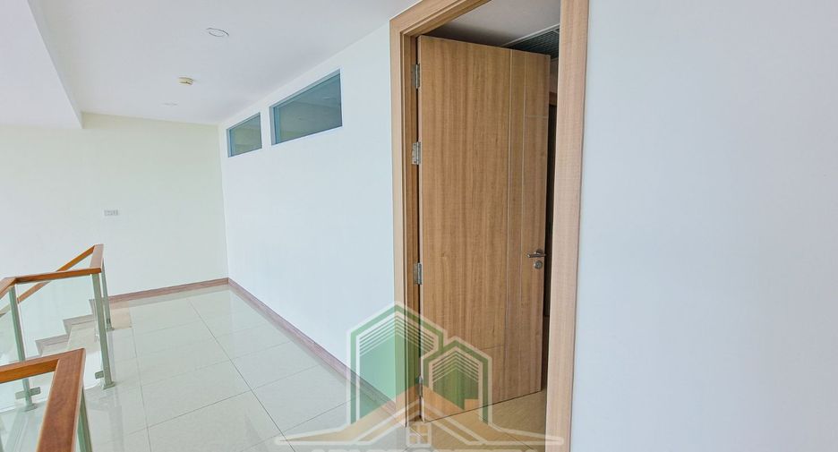 À vendre 2 chambres condo à Bang Lamung, Chonburi