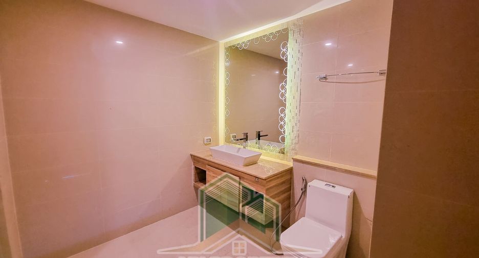 À vendre 2 chambres condo à Bang Lamung, Chonburi