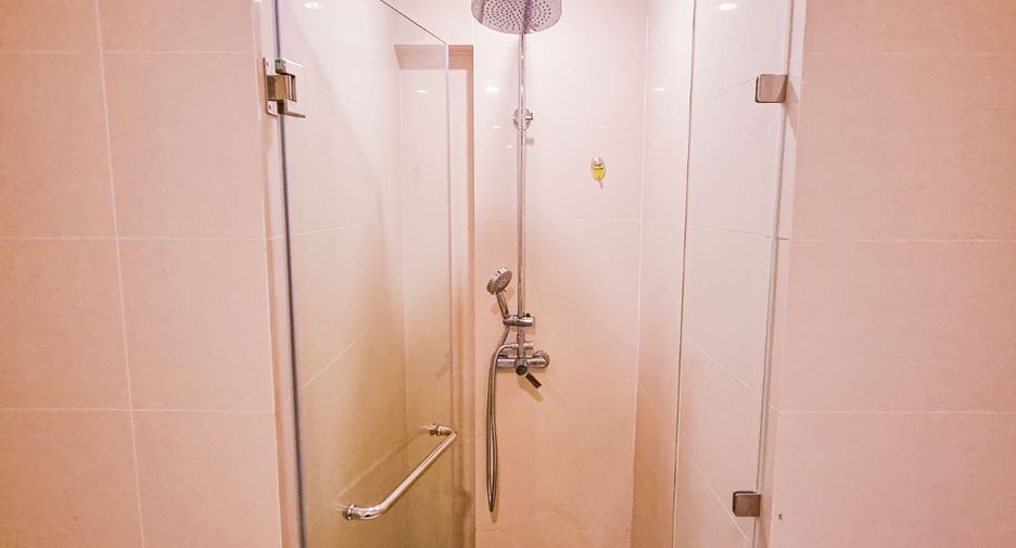 À vendre 2 chambres condo à Bang Lamung, Chonburi