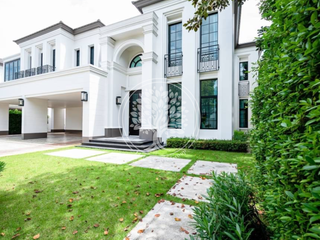 For rent そして for sale 4 Beds house in Suan Luang, Bangkok