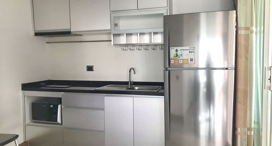 For sale 2 ベッドルーム condo in Huai Khwang, Bangkok