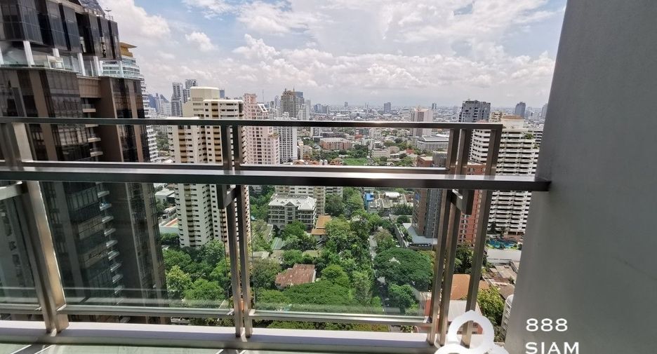 Condo en venta de 2 habitaciones en Khlong Toei, Bangkok