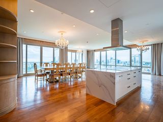 出租 4 卧室 公寓 在 Pathum Wan, 曼谷