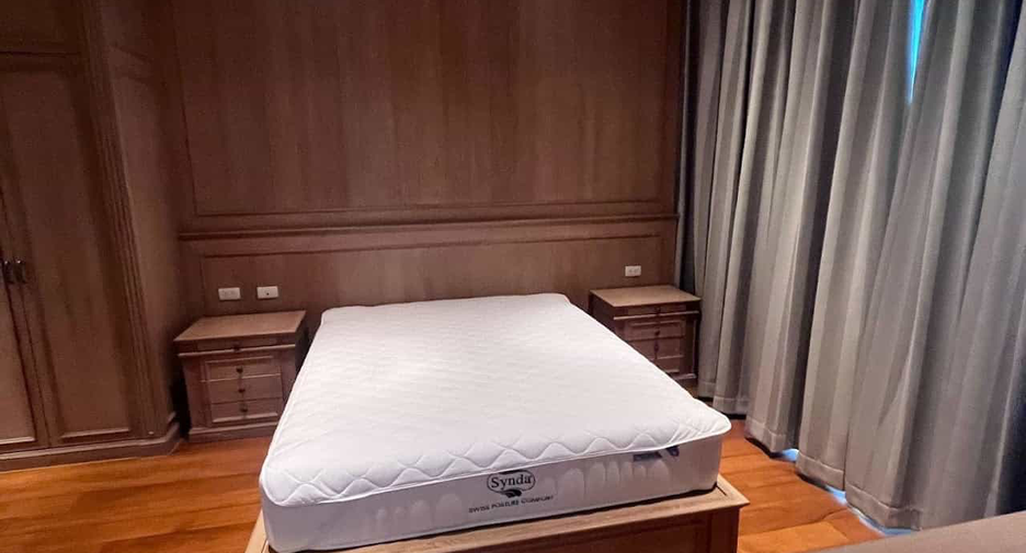 Wohnung zur Miete mit 4 Zimmer in Pathum Wan, Bangkok