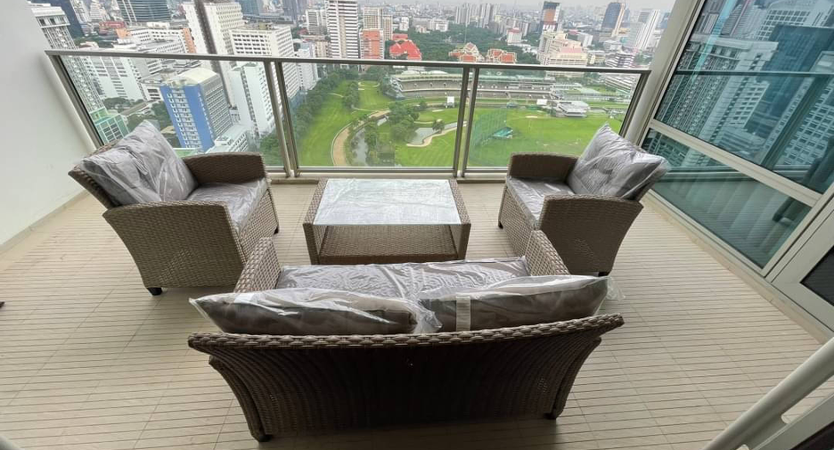 Wohnung zur Miete mit 4 Zimmer in Pathum Wan, Bangkok
