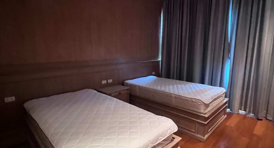 Wohnung zur Miete mit 4 Zimmer in Pathum Wan, Bangkok
