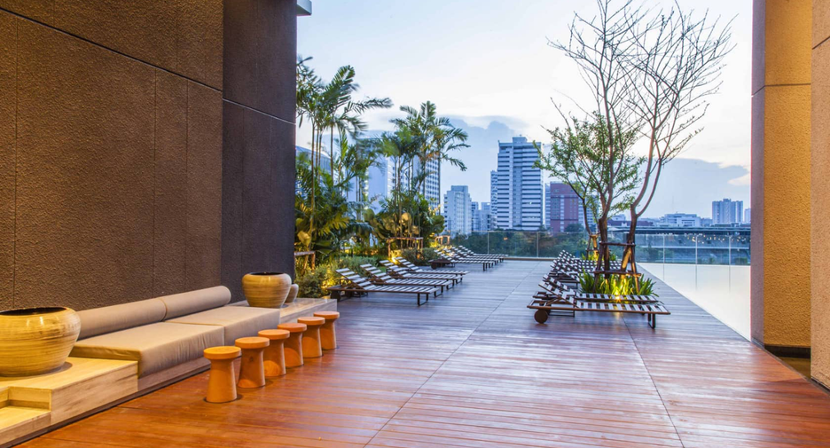 Wohnung zur Miete mit 4 Zimmer in Pathum Wan, Bangkok