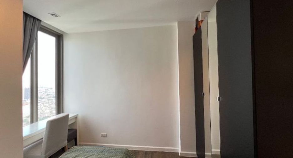 Продажа 2 спальни кондо в Сатхон, Бангкок